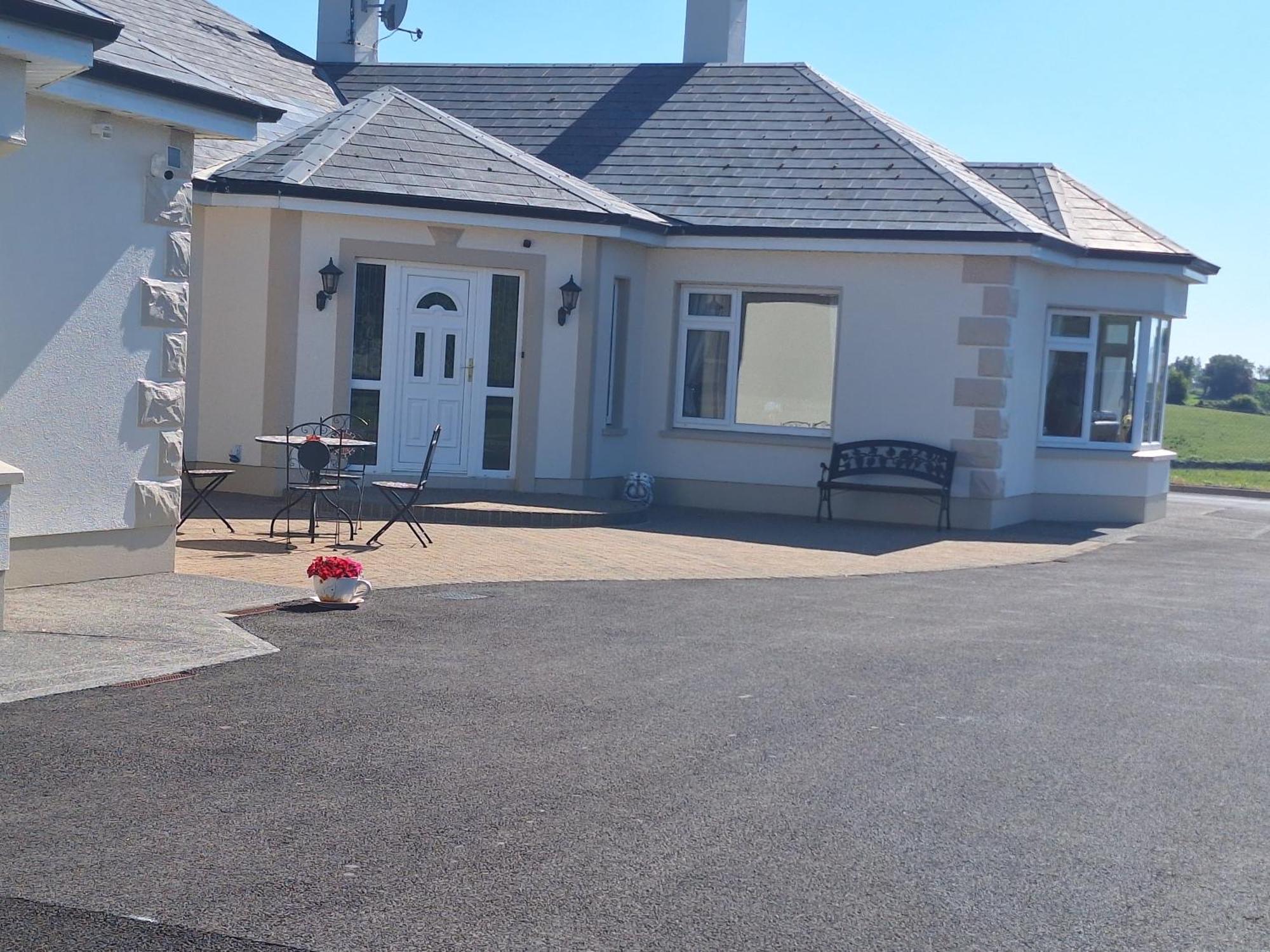 Ballnamona House Cong Exterior foto